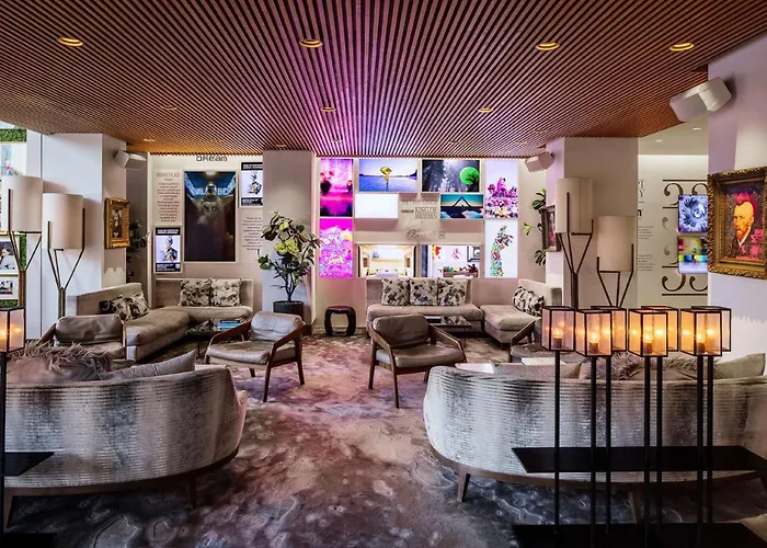 Dream Hollywood, By Hyatt